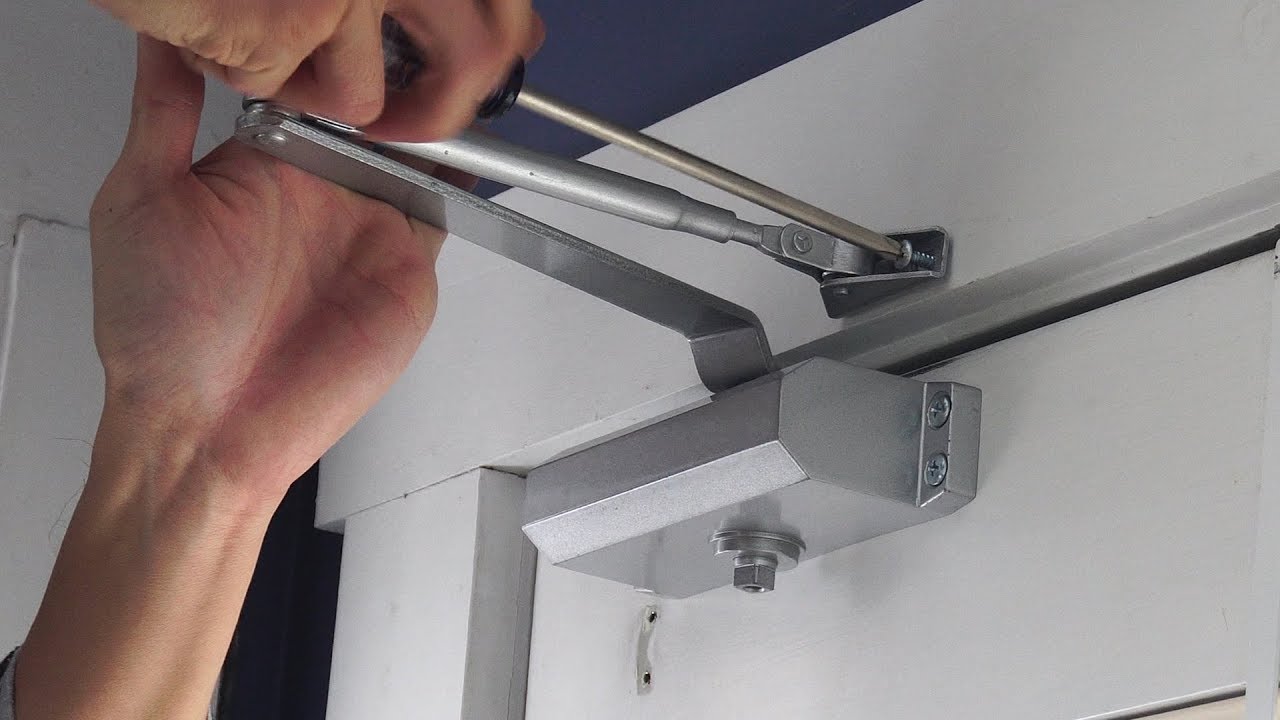door closer repair