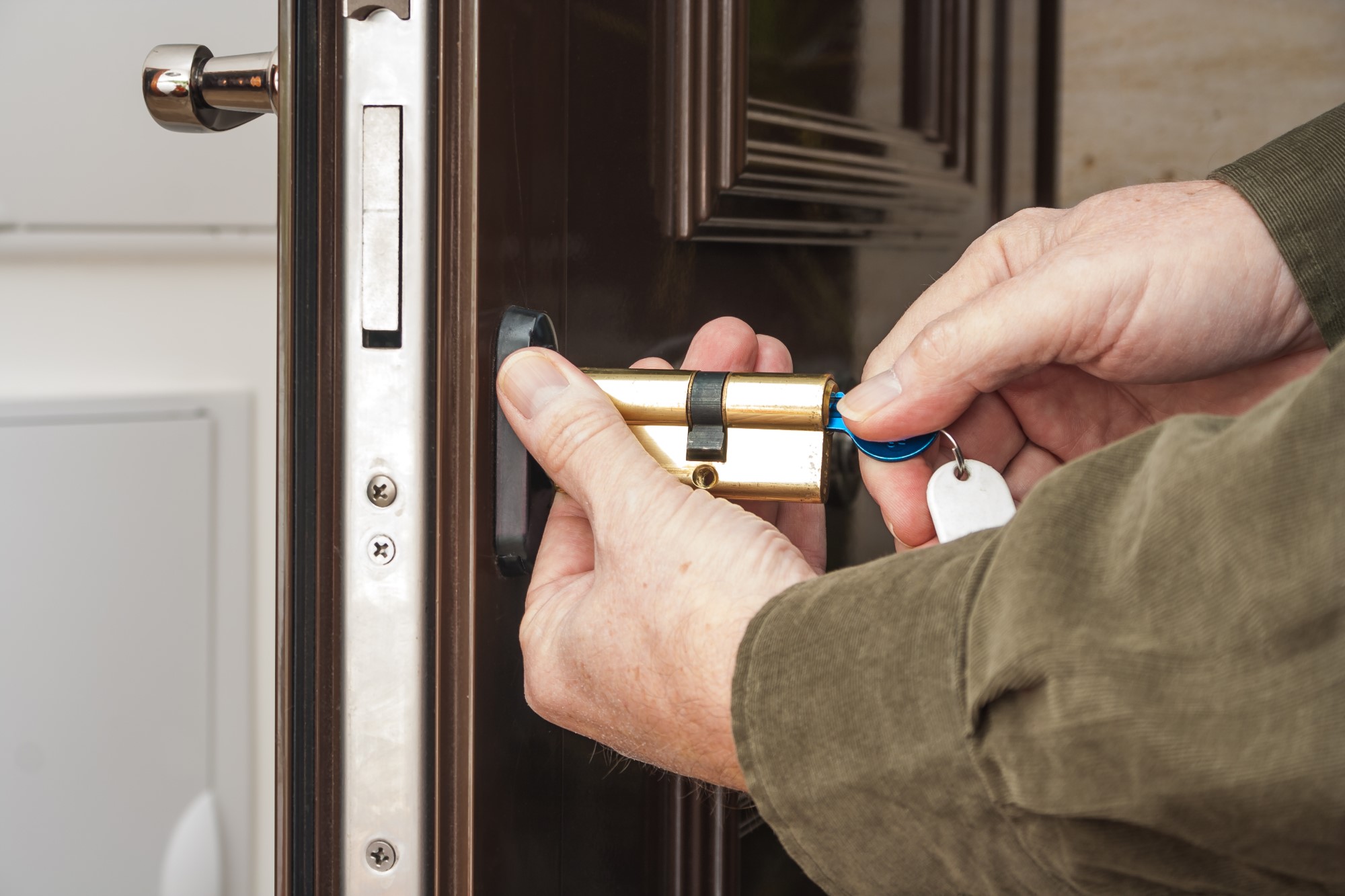 door lock repair